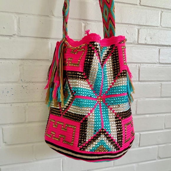 Wayuu Tribe Handbags - Handmade Pink Patterned Columbian Wayuu Bag with Gems